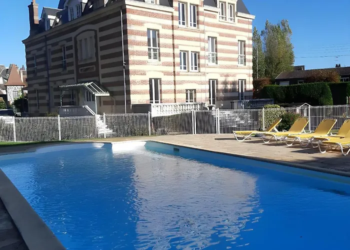Apartamento 200m De La Piscine Wifi T2 41m2 4 Pers 1 Refait à Neuf Hypercentre Cabourg