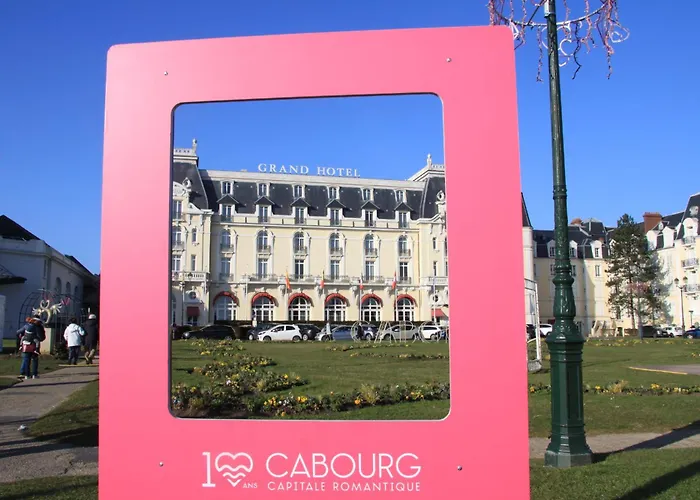 200m De La Piscine Wifi T2 41m2 4 Pers 1 Refait à Neuf Hypercentre *