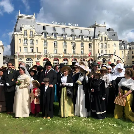 200m De La Piscine Wifi T2 41m2 4 Pers 1 Refait A Neuf Hypercentre Apartament Cabourg