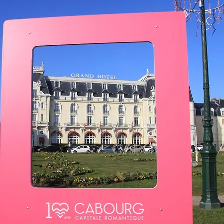 200m De La Piscine Wifi T2 41m2 4 Pers 1 Refait A Neuf Hypercentre *