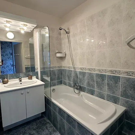 Apartament 200m De La Piscine Wifi T2 41m2 4 Pers 1 Refait A Neuf Hypercentre